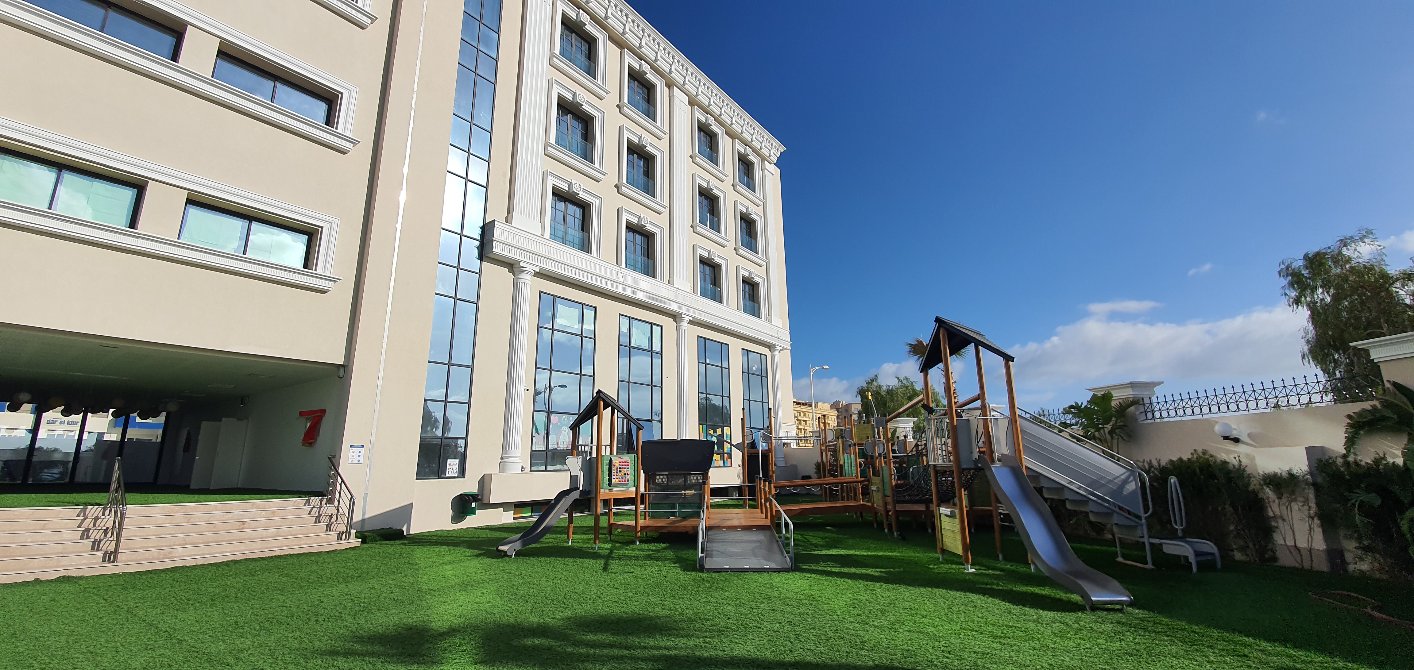 ECOLE COLLEGE RENE DESCARTES